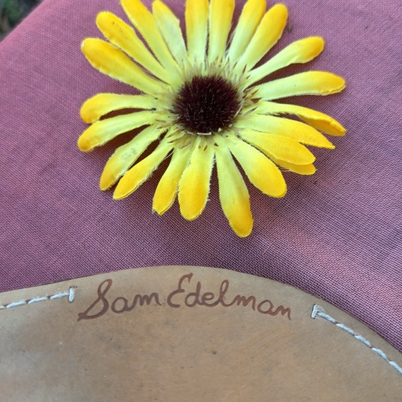 Sam Edelman Cream Fringe Sandals - Picture 9 of 13